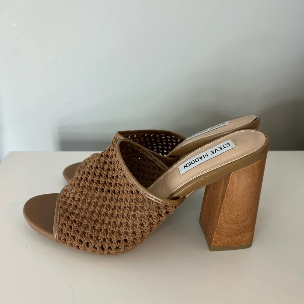 Steve Madden Cataleya Block Heel Sandal